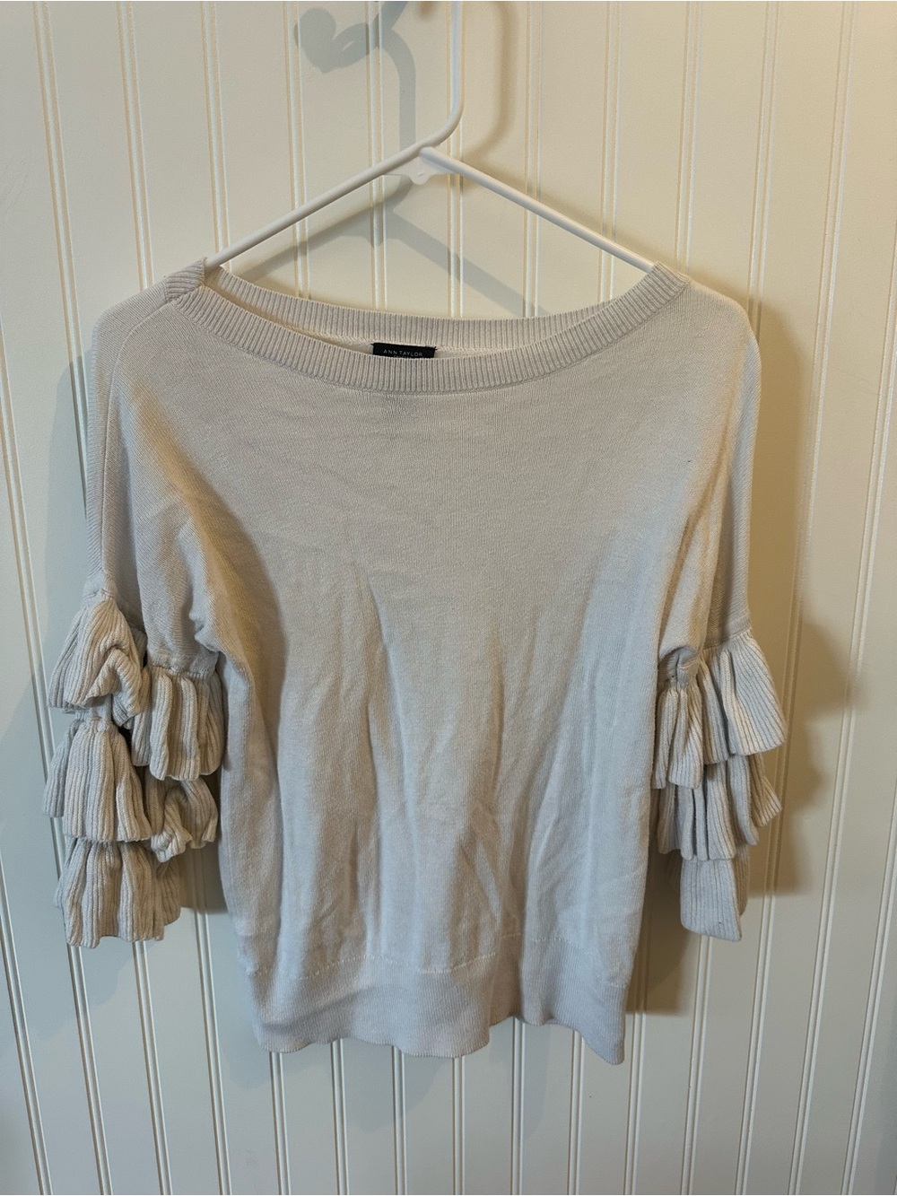 Ann Taylor White Ruffle Sleeve Knit Top - Women
